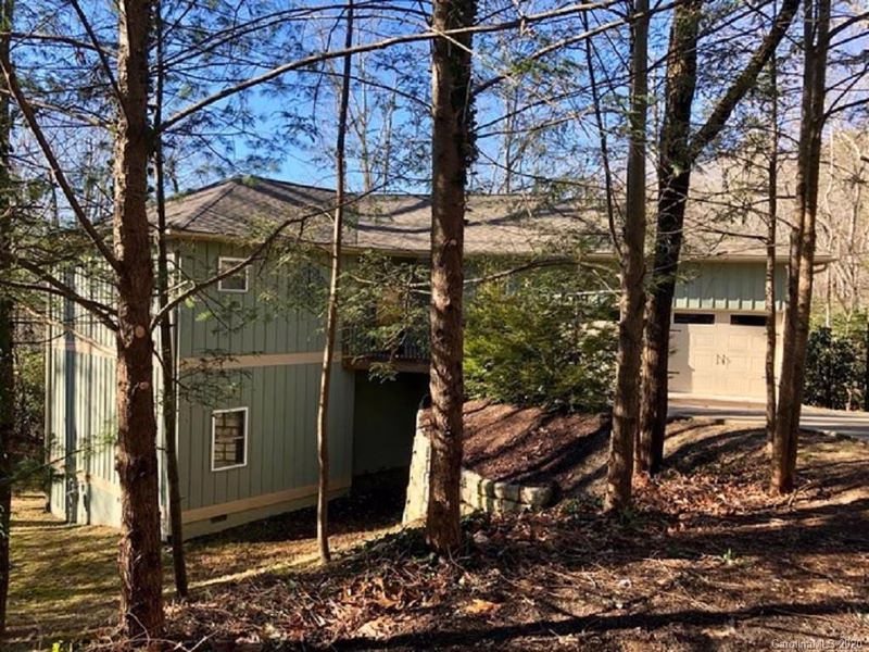 56 Wake Robin Place