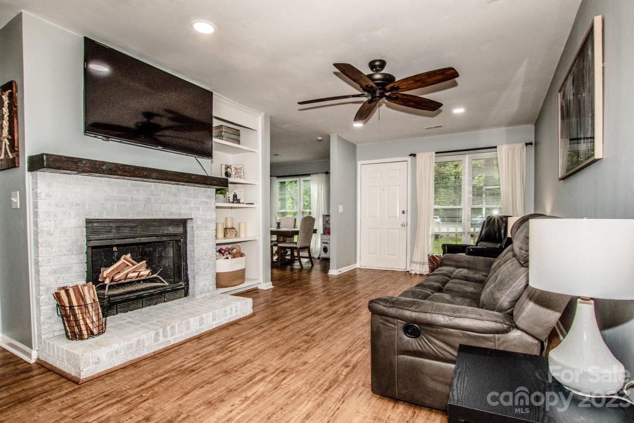 Property image 4 of 104 Alwood Lane in Shepherds Vineyard, Huntersville, NC 28078