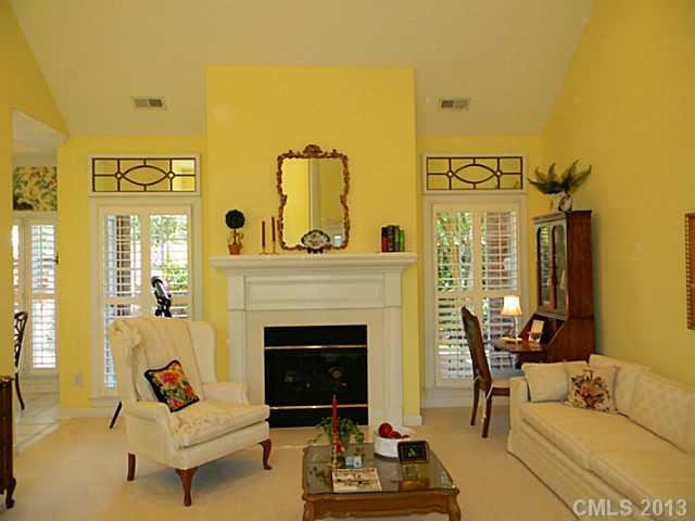 Property image 4 of 1615 Elkhart Circle in Hoffman Place, Gastonia, NC 28054