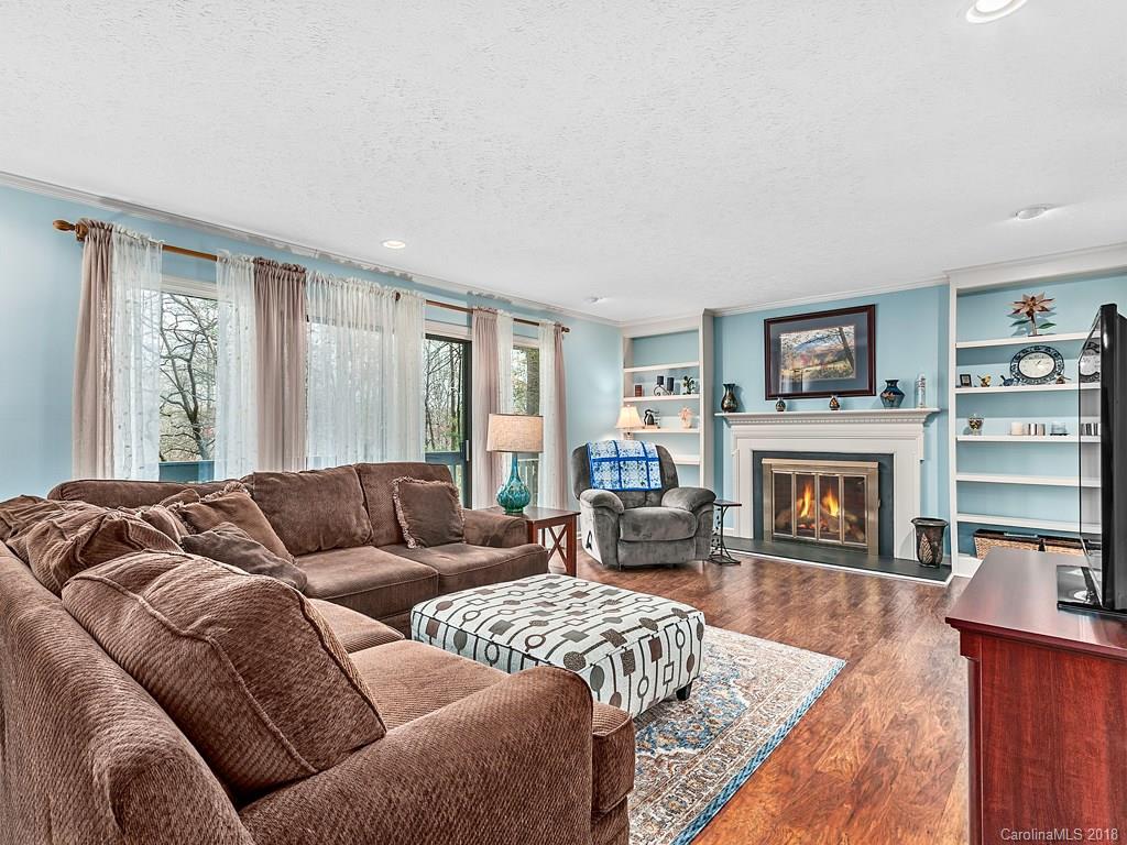 Property image 3 of 3025 Chestnut Tree Road in Hickory Hill, Hendersonville, NC 28792