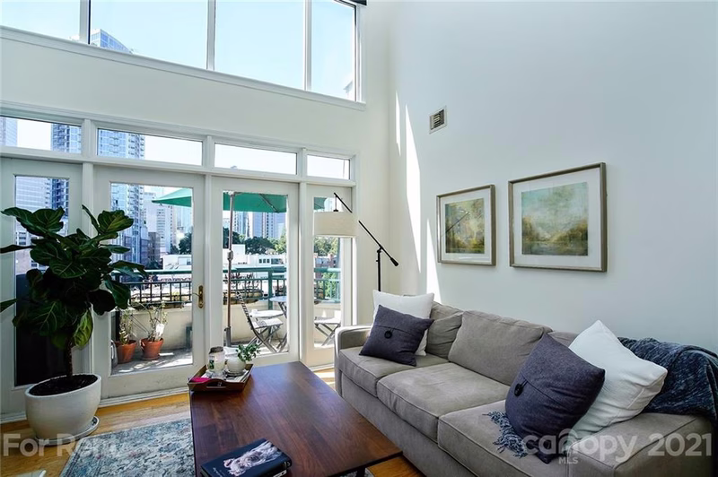 Property image 3 at 401 N Church Street, Charlotte, NC 28202