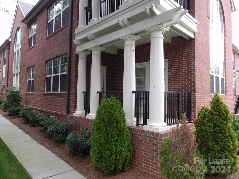 Property image 2 at 128 Steinbeck Way, Mooresville, NC 28117