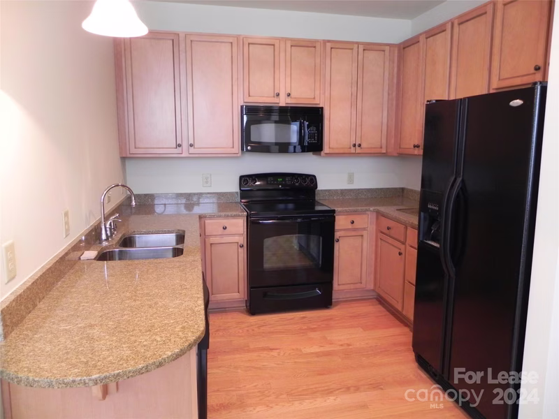Property image 4 at 128 Steinbeck Way, Mooresville, NC 28117