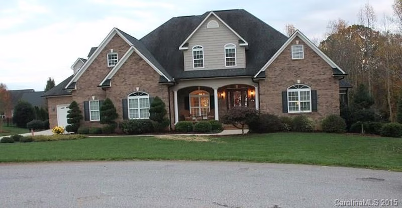2818 Levinfield Court