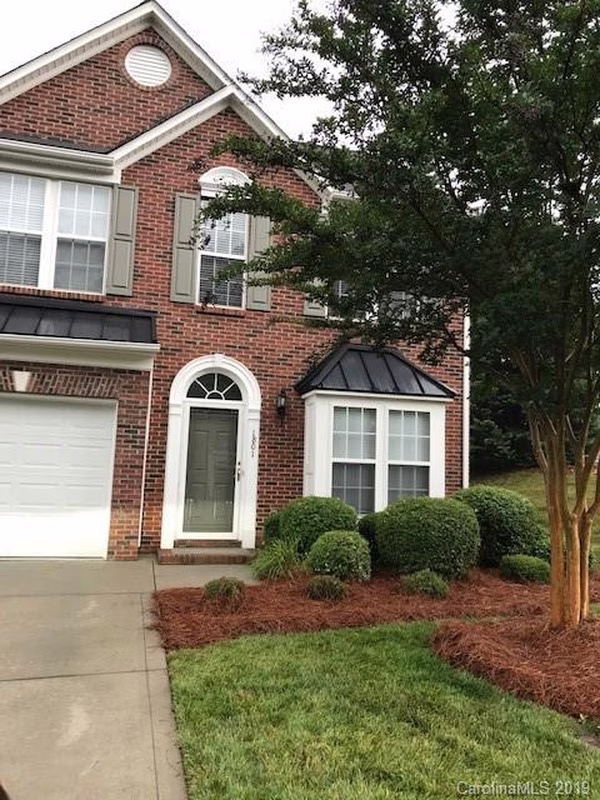 1801 Robinwood Village Drive