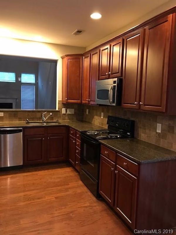 Property image 3 at 1801 Robinwood Village Drive, Gastonia, NC 28054