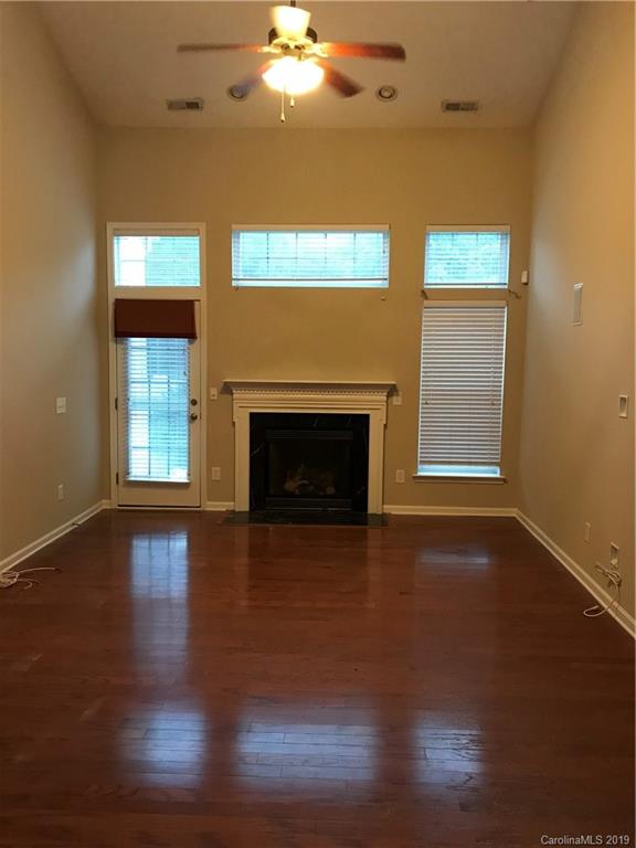 Property image 5 of 1801 Robinwood Village Drive in Robinwood Village, Gastonia, NC 28054