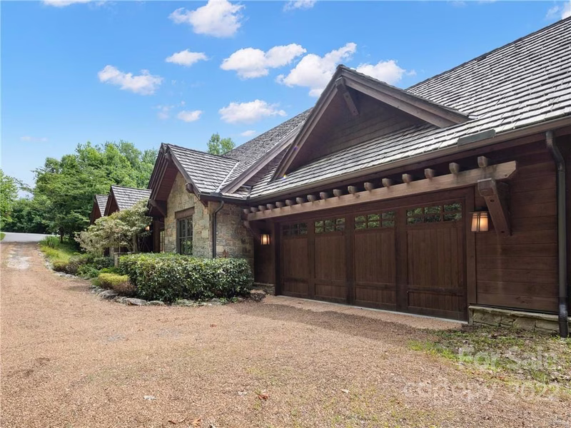 Property image 4 at 34 Crown Point Drive, Asheville, NC 28803
