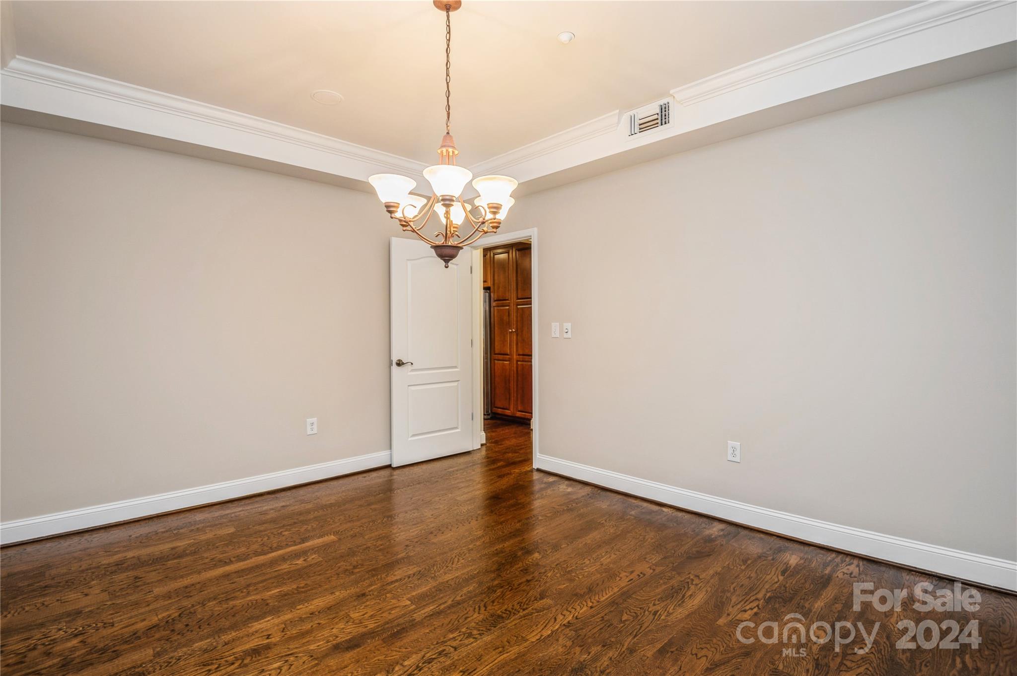 Property image 3 of 415 Church Street in Jefferson Square, Charlotte, NC 28202