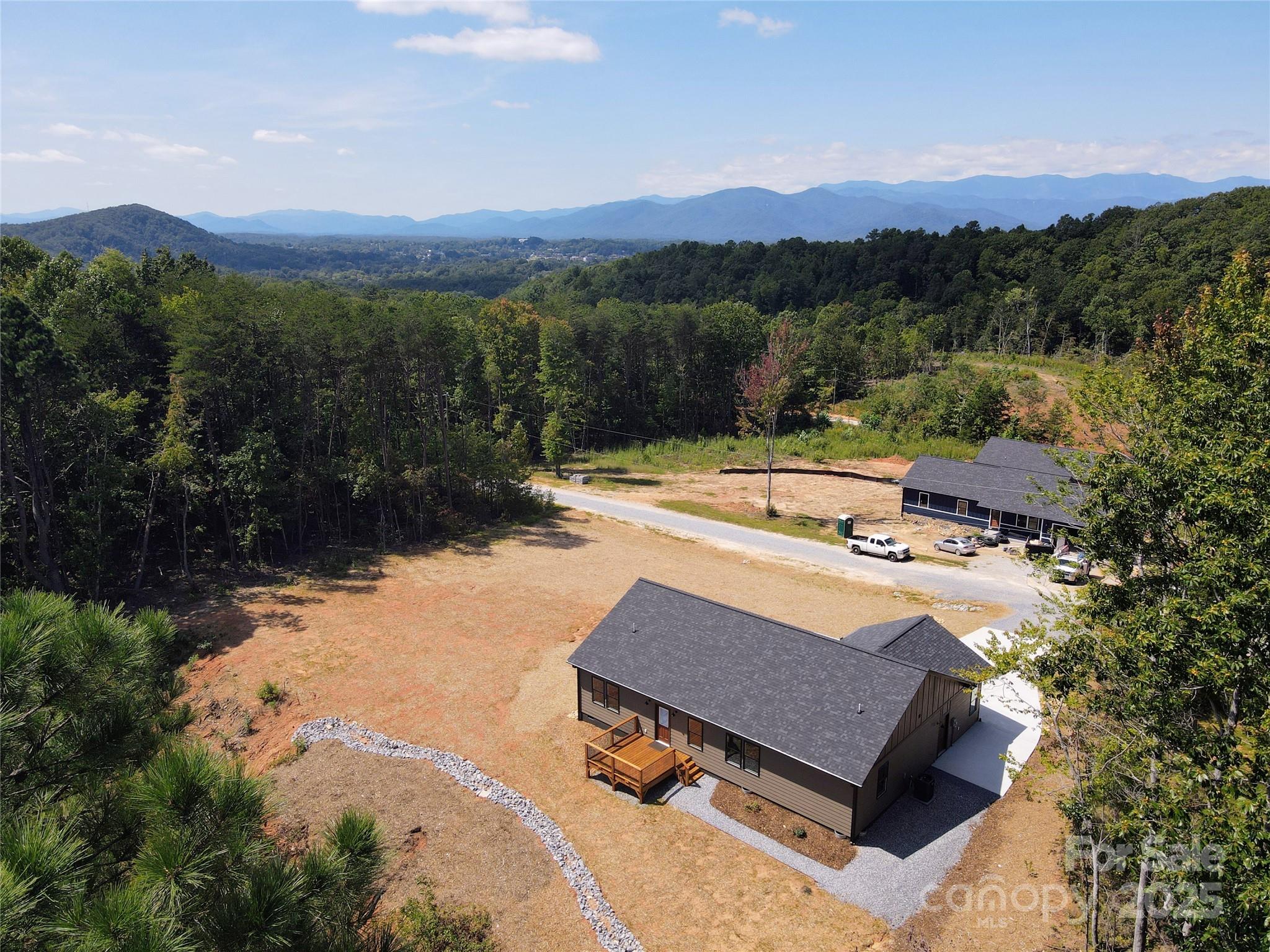 Property image 3 of 1350 Haven Heights Drive in Haven Heights, Marion, NC 28761