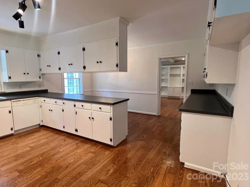 Property image 5 at 944 Churchill Drive, Gastonia, NC 28054