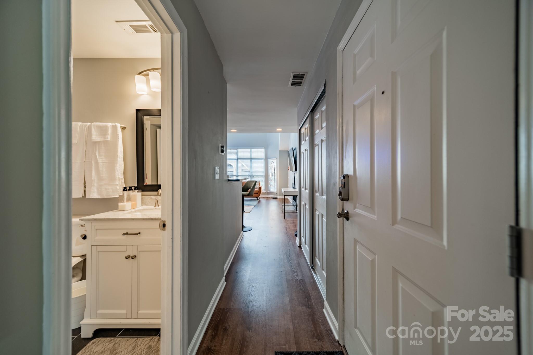 Property image 4 of 513 N Graham Street in The Fourth Ward Square, Charlotte, NC 28202