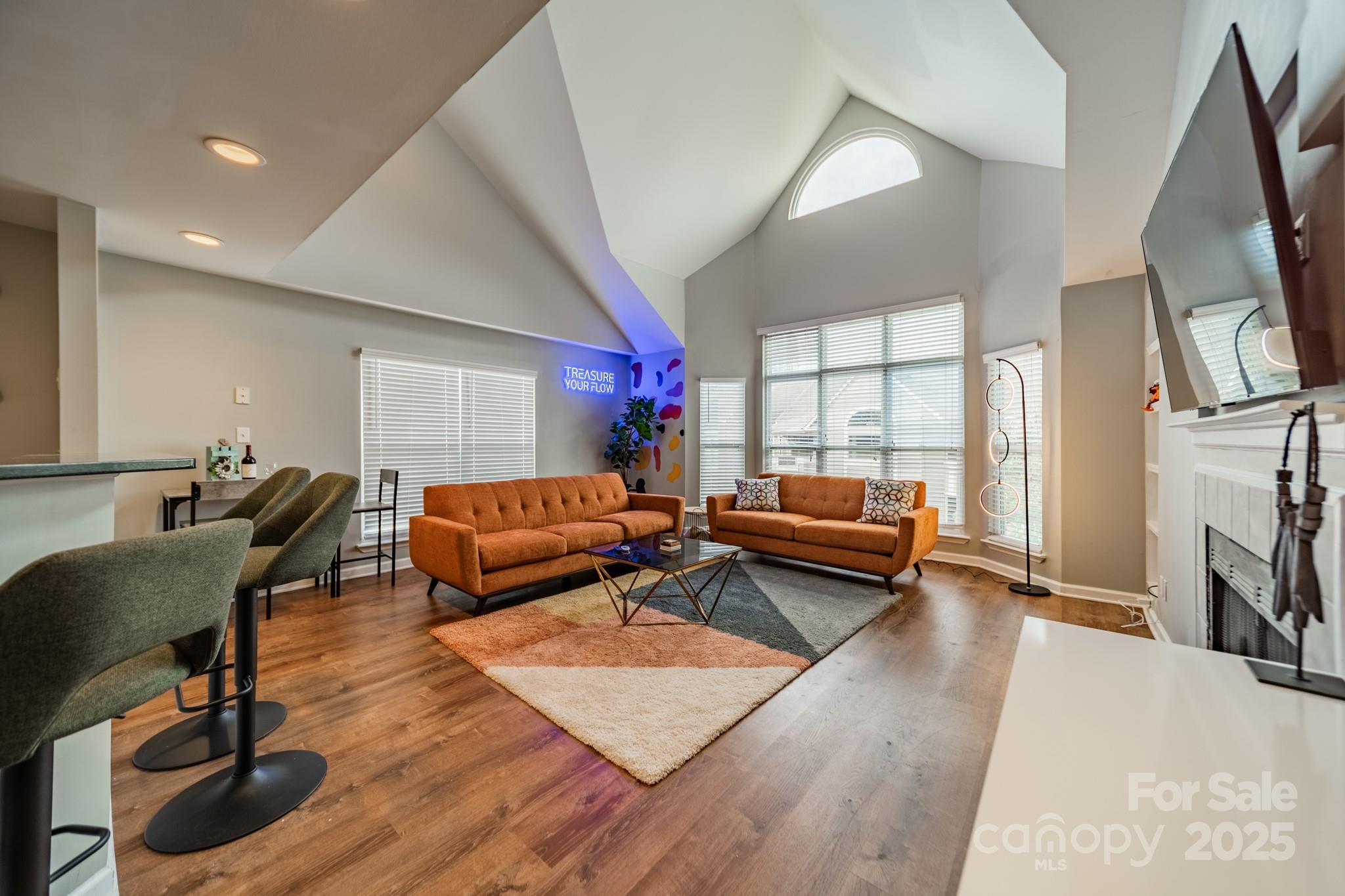 Property image 5 of 513 N Graham Street in The Fourth Ward Square, Charlotte, NC 28202