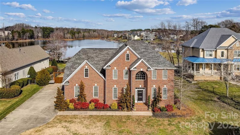 Property image 2 at 193 Castles Gate Drive, Mooresville, NC 28117