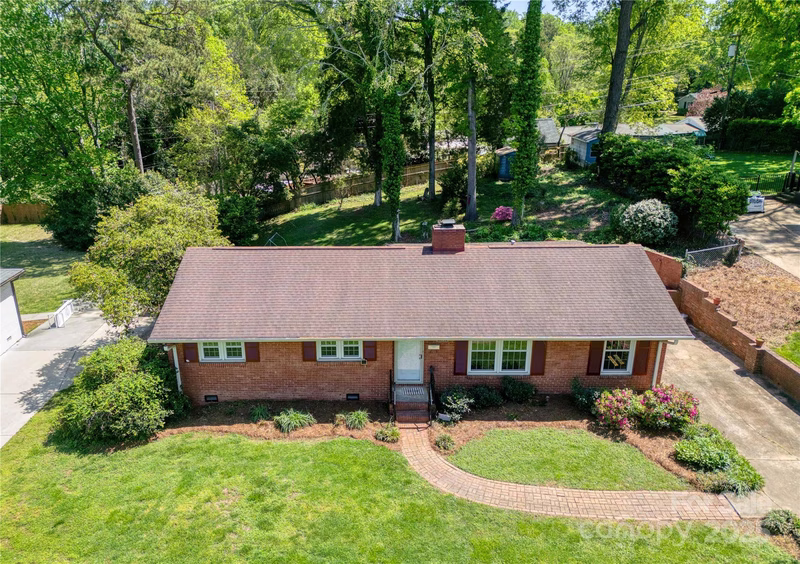 Property image 3 at 4925 Seacroft Road, Charlotte, NC 28210