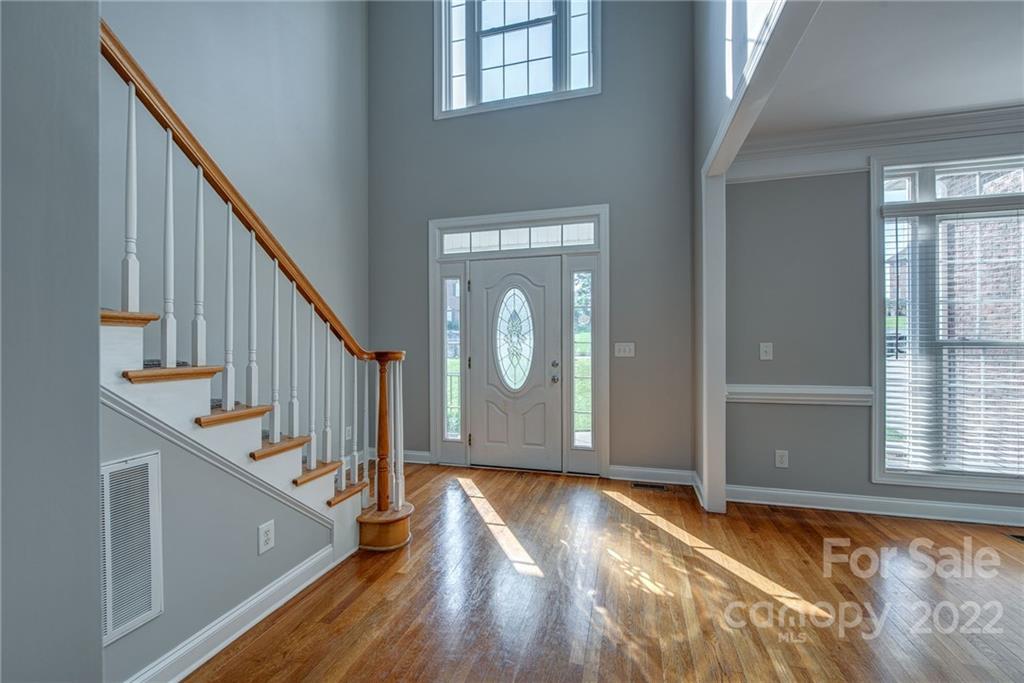 Property image 4 of 5456 Spindle Ridge Lane in Cramer Woods, Gastonia, NC 28056