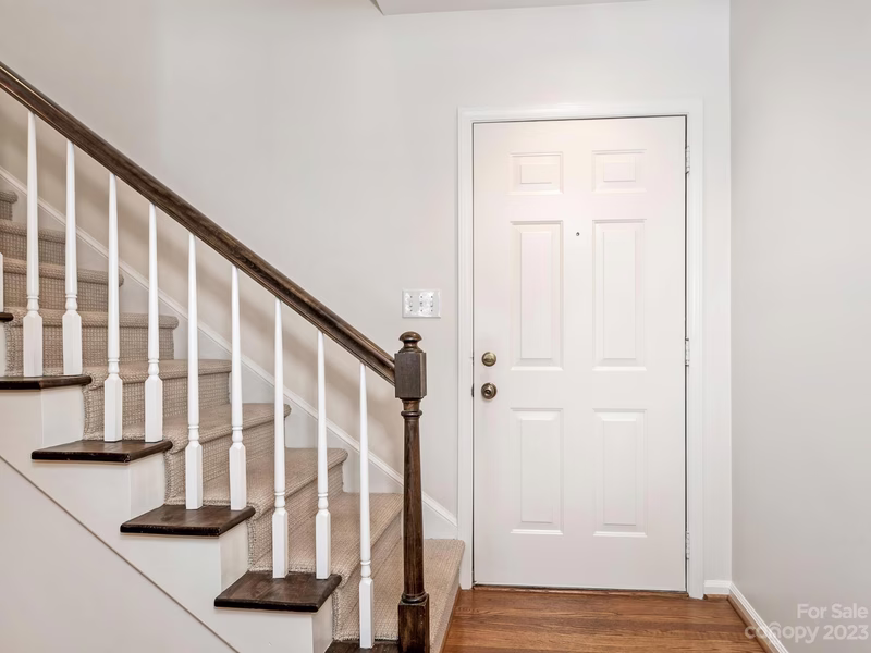 Property image 3 at 3712 Selwyn Farms Lane, Charlotte, NC 28209