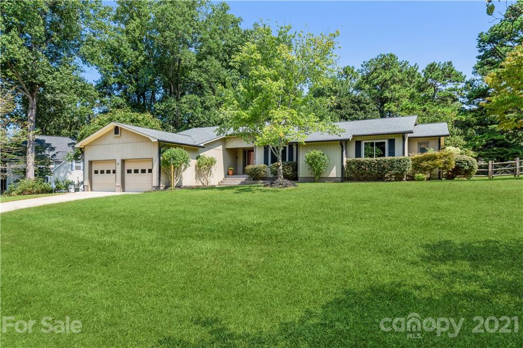 Property image 2 of 2864 Wimbledon Drive in Southampton, Gastonia, NC 28056