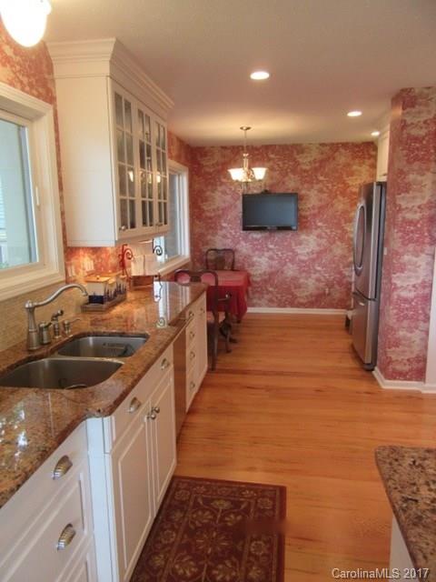 Property image 5 of 118 Country Ridge Road in Country Ridge, Laurel Park, NC 28739