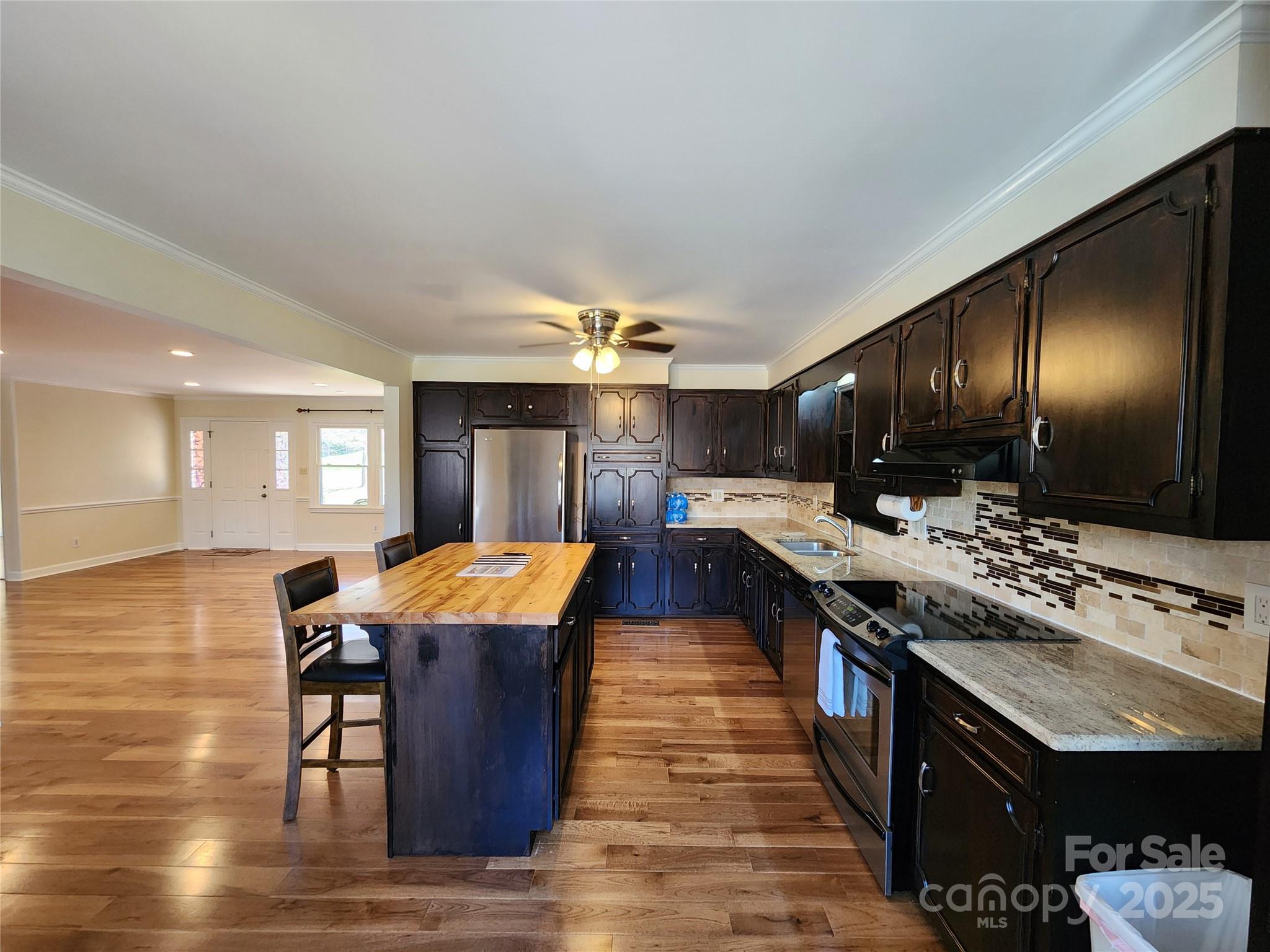 Property image 3 of 1301 Huckleberry Drive in Hillcrest Acres, Lincolnton, NC 28092