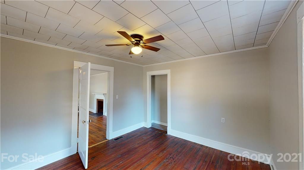 Property image 4 of 57 13th Street in SHUFORD MILL VILLAGE, Hickory, NC 28602