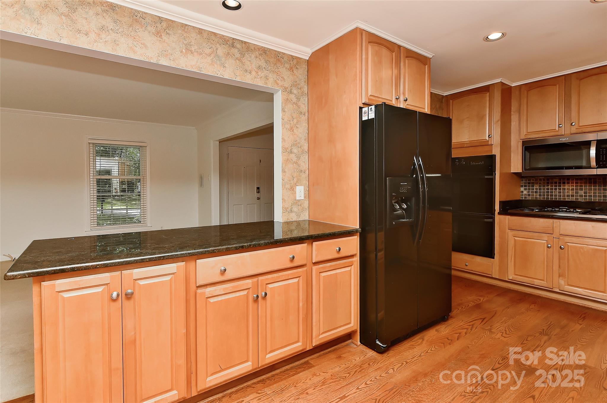 Property image 4 of 6117 Yellowood Road in Sharon Hills, Charlotte, NC 28210
