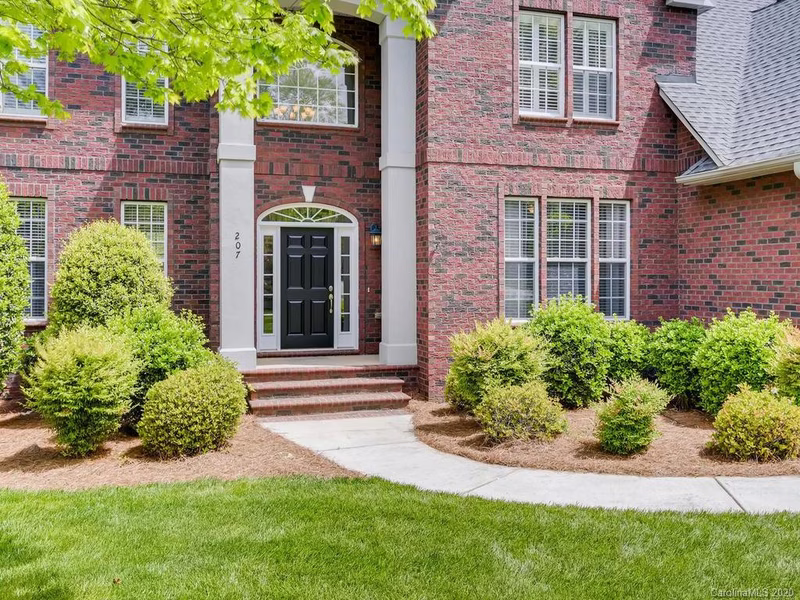 Property image 4 at 207 Castles Gate Drive, Mooresville, NC 28117