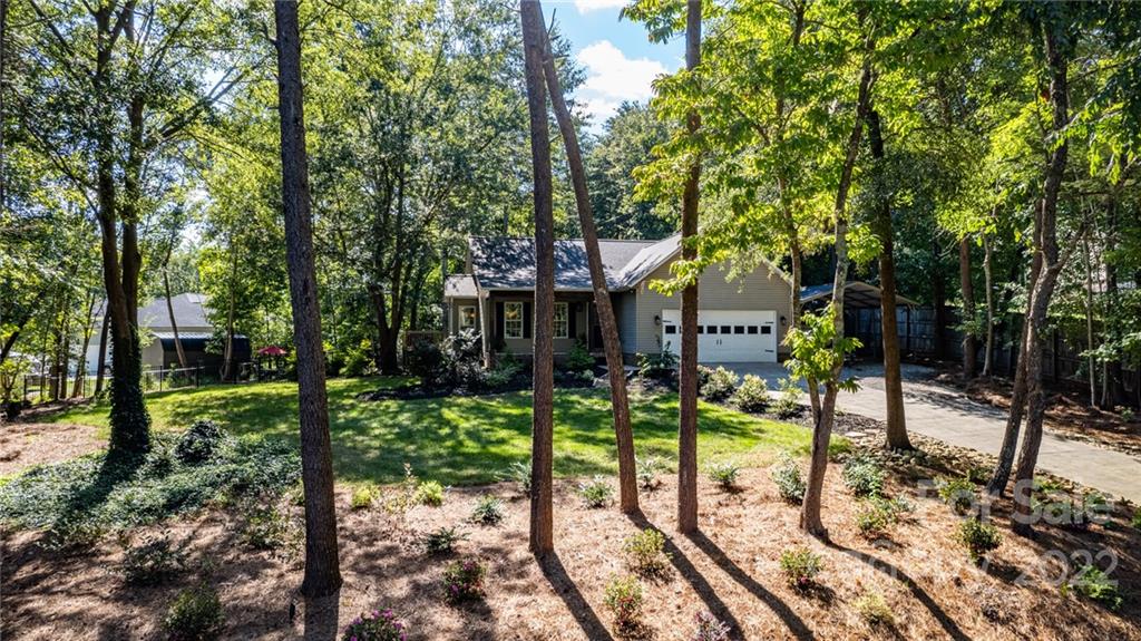 Property image 3 of 1769 Sherwood Court in Sherwood Shores, Sherrills Ford, NC 28673