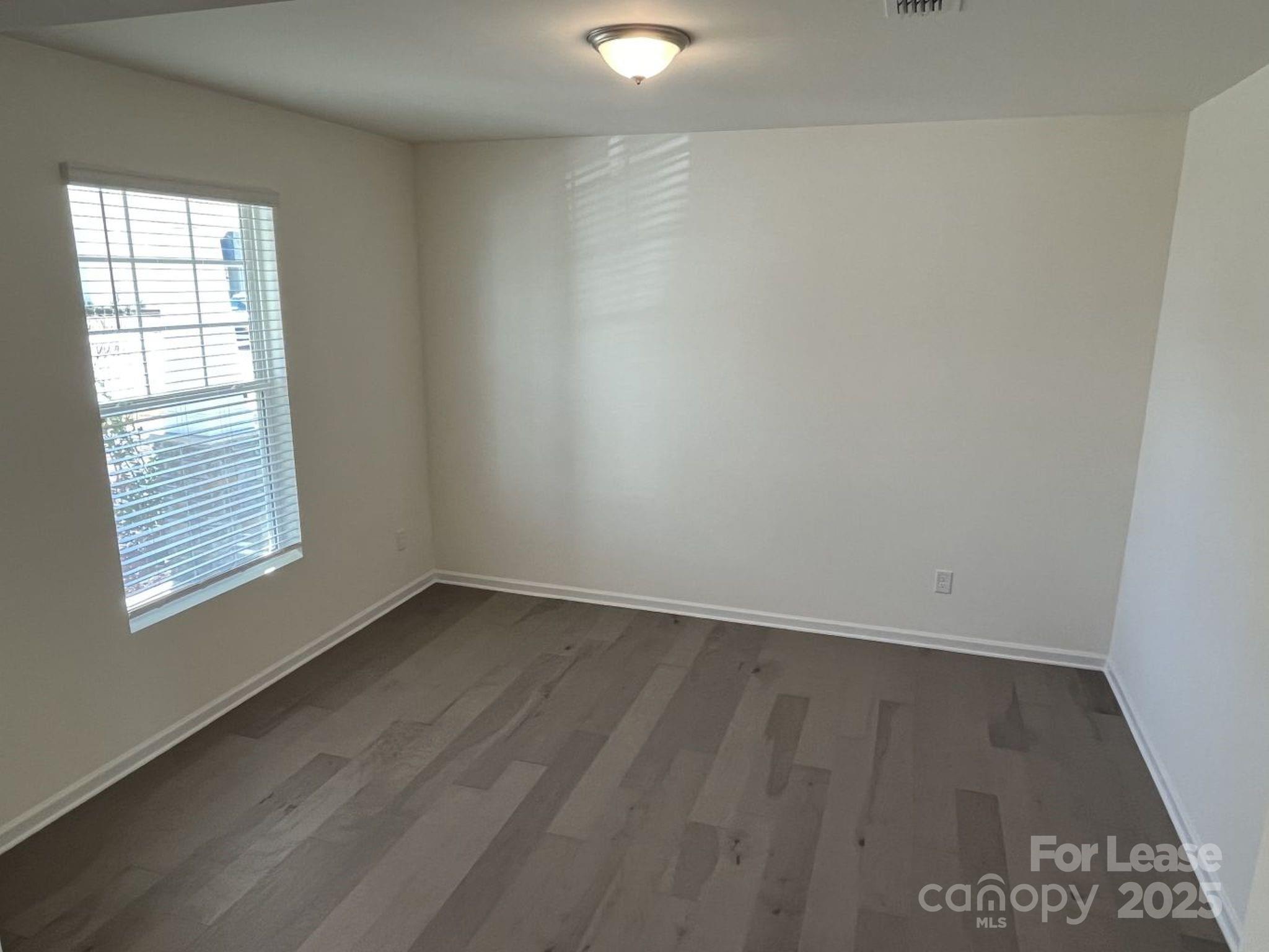 Property image 4 of 1524 Felthorpe Way in Stallings Brook, Indian Trail, NC 28079