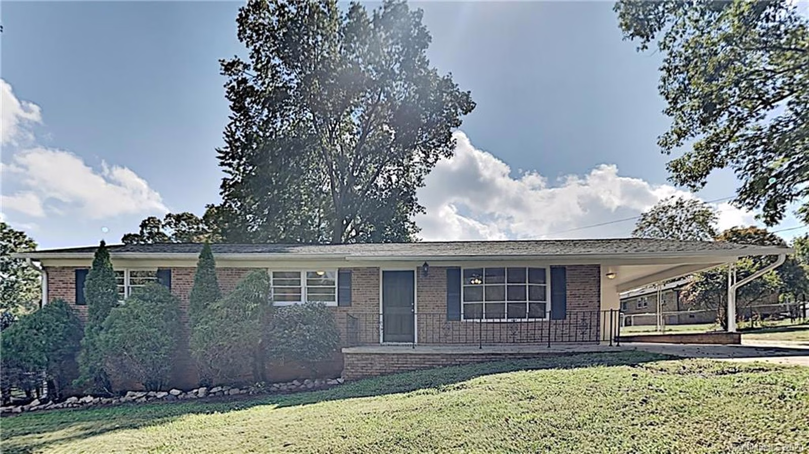 Property image 1 at 2339 Old Field Road, Gastonia, NC 28056