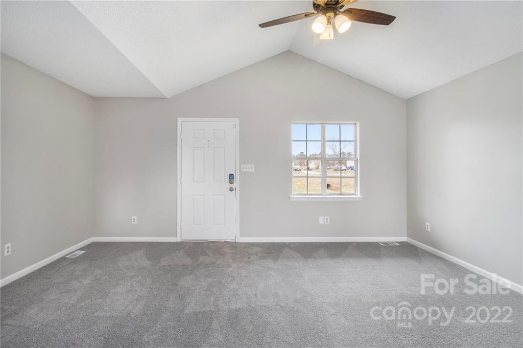 Property image 3 of 5109 Hampton Meadows Road in Hampton Meadows, Monroe, NC 28110