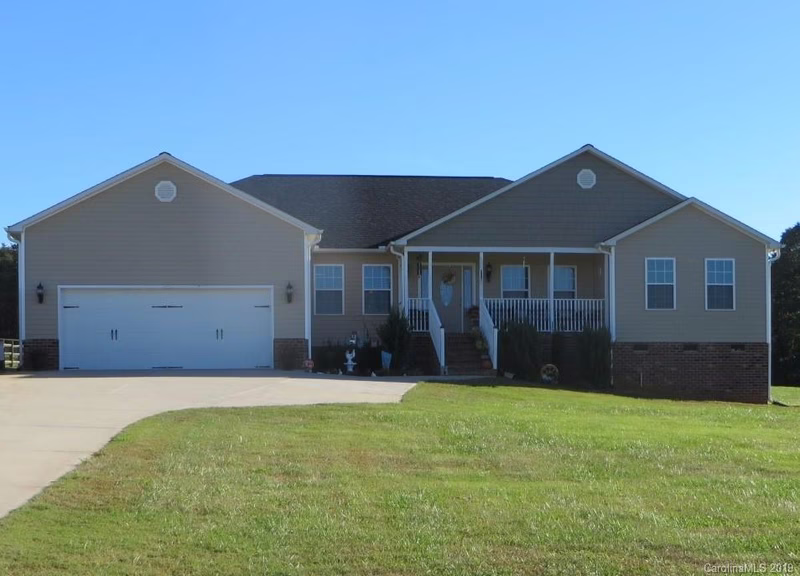 2231 Carriage Lane