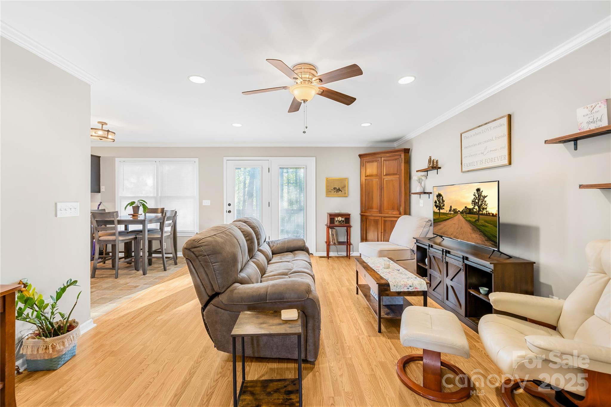 Property image 4 of 1628 Rosegate Lane in Forest Creek, Stanfield, NC 28163