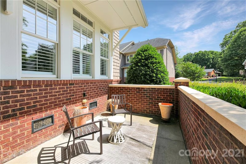 Property image 3 at 6320 Mission Place, Charlotte, NC 28210