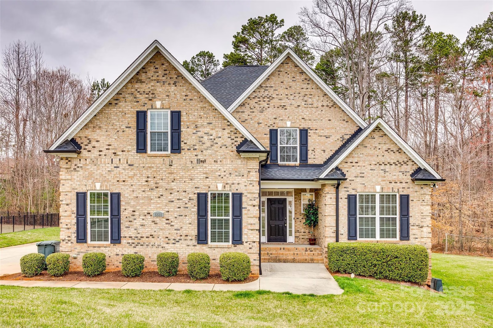 Property image 1 at 5511 Doe Creek Court, Gastonia, NC 28056