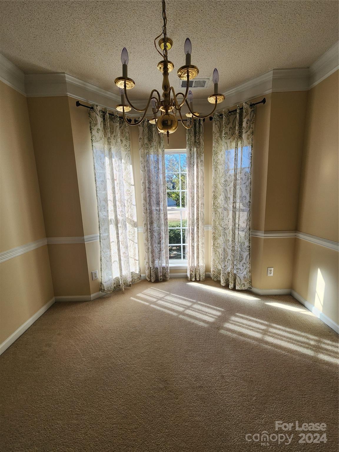 Property image 5 of 809 Lantern Way in Lantern Green, Kannapolis, NC 28081