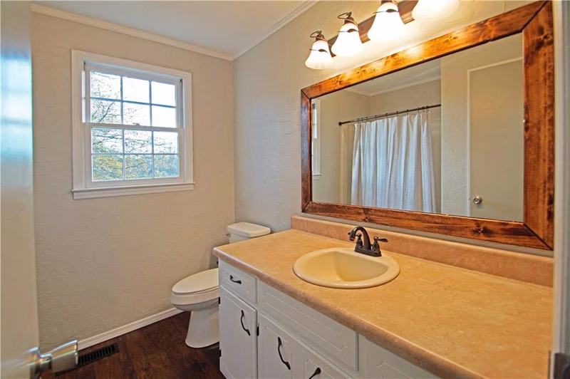 Property image 4 at 1779 Woodridge Circle, Hickory, NC 28602