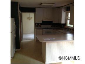 Property image 4 of 406 Friendship Ln in Thomas Woods, Pisgah Forest, NC 28768