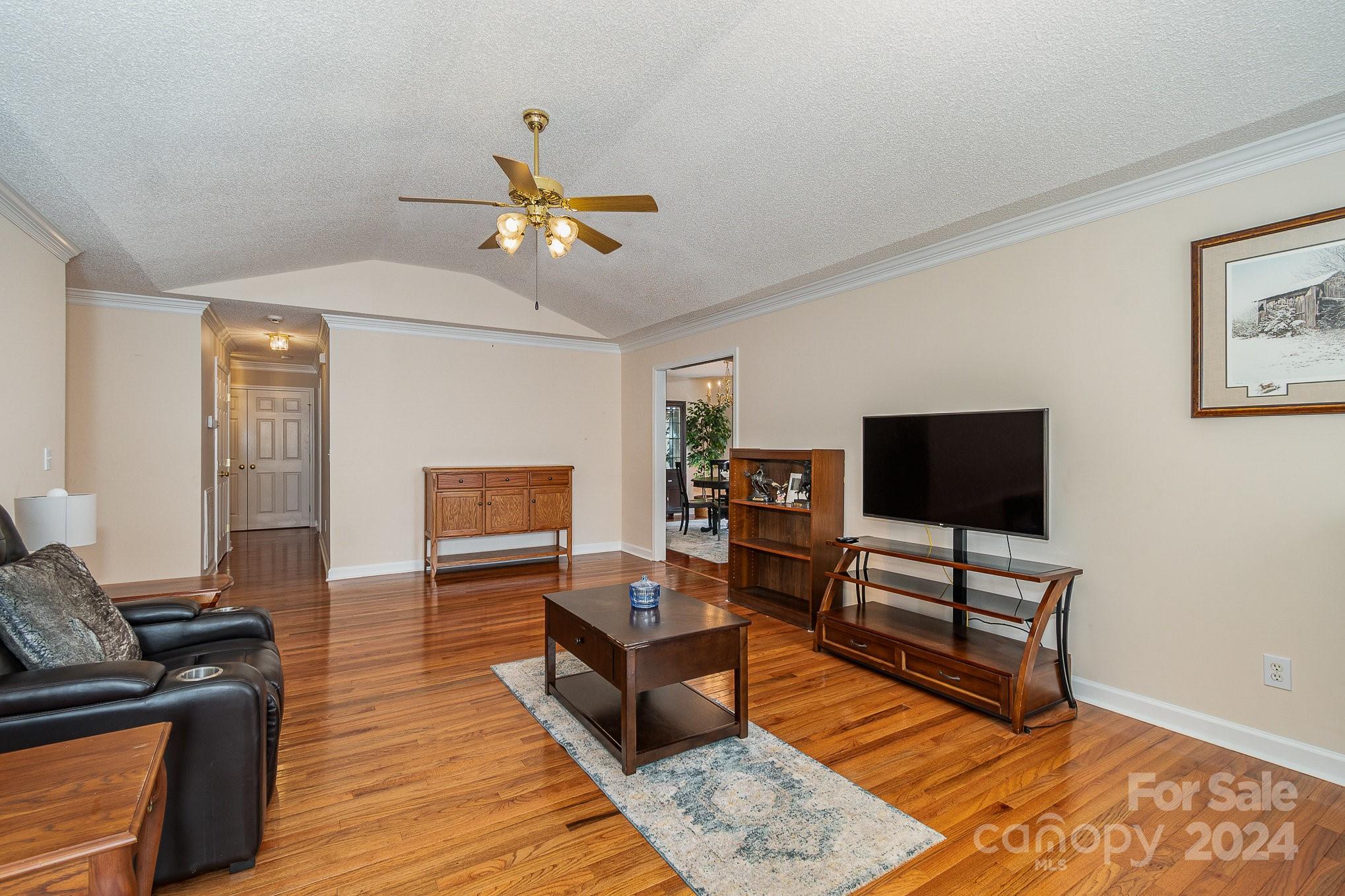 Property image 3 of 1302 Overhill Road in Woodfield, Salisbury, NC 28144