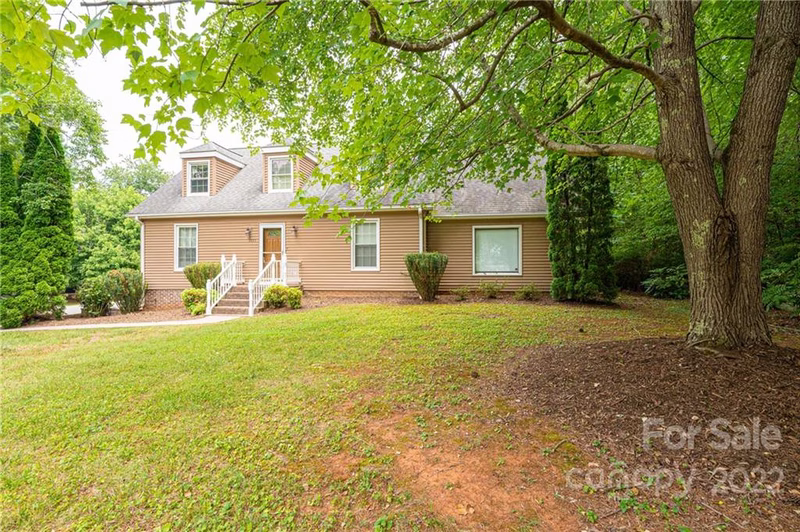 1535 Knightbridge Drive