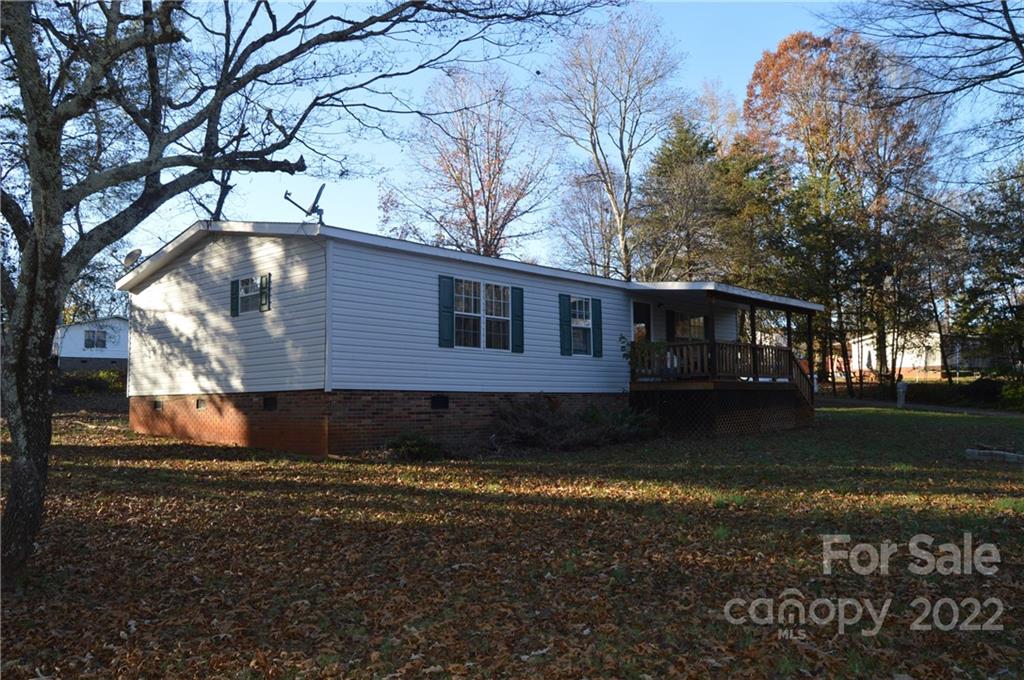 Property image 4 of 418 Central Drive in Sherrill Estates, Statesville, NC 28677