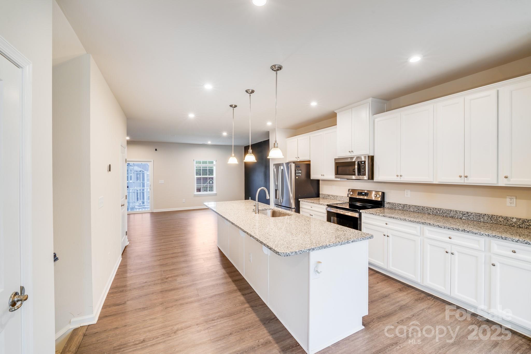 Property image 5 of 416 Moondance Drive in TUPELO, Gastonia, NC 28054