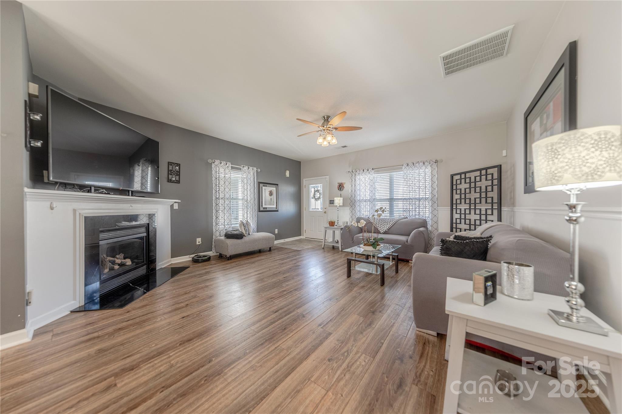 Property image 4 of 404 Matfield Court in Villages of Wesley Chapel, Monroe, NC 28110