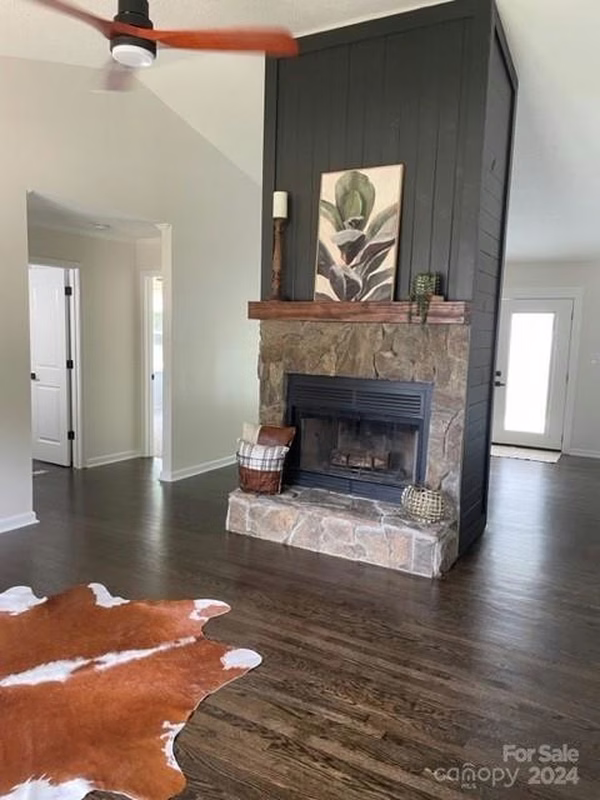 Property image 3 at 107 Louisbourg Court, Gastonia, NC 28056