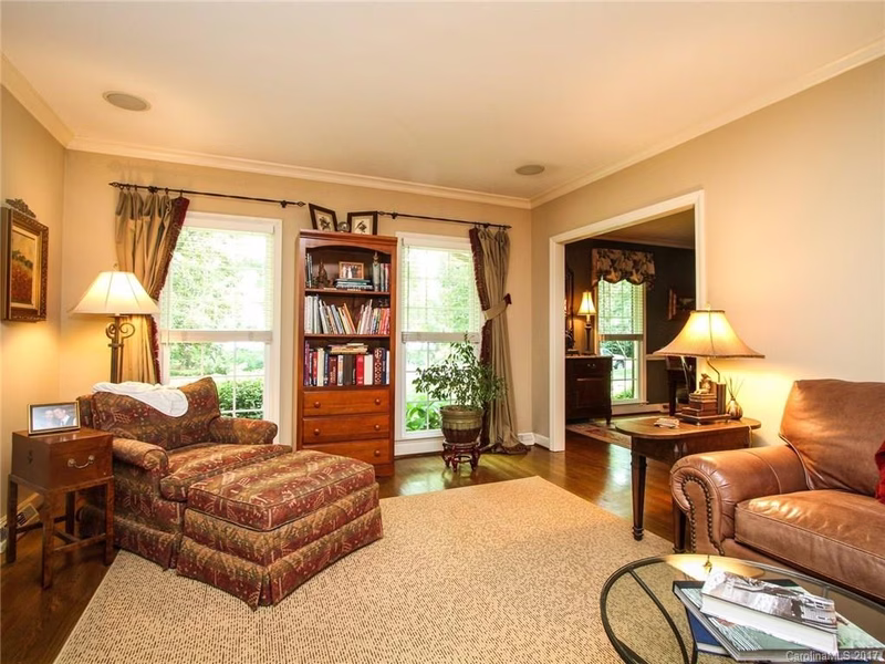 Property image 5 at 2122 Cloister Drive, Charlotte, NC 28211