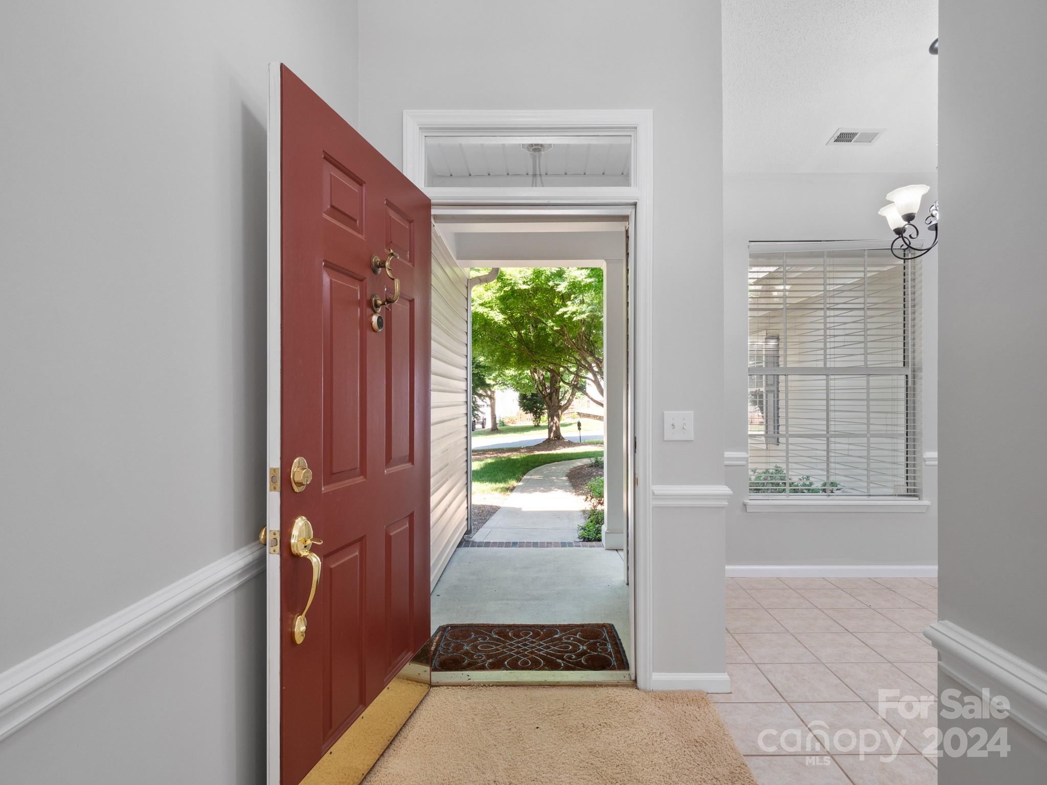 Property image 3 of 1636 Heather Glen Road in Lantern Green, Kannapolis, NC 28081