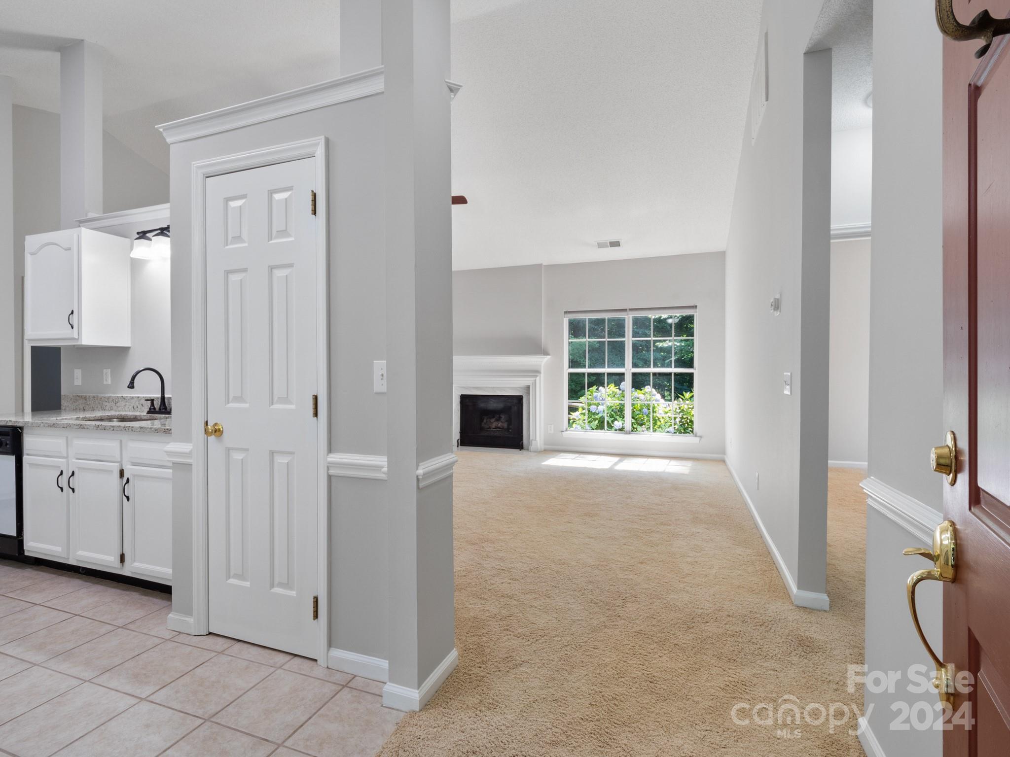 Property image 4 of 1636 Heather Glen Road in Lantern Green, Kannapolis, NC 28081