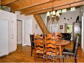 Property image 5 of 184 Woods End Drive in Jeter Mtn Terrace, Hendersonville, NC 28739