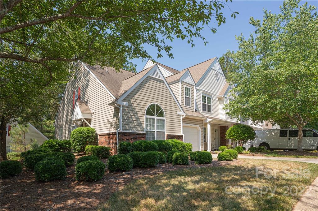 Property image 2 of 9006 Scotch Heather Way in Southgate Commons, Charlotte, NC 28277