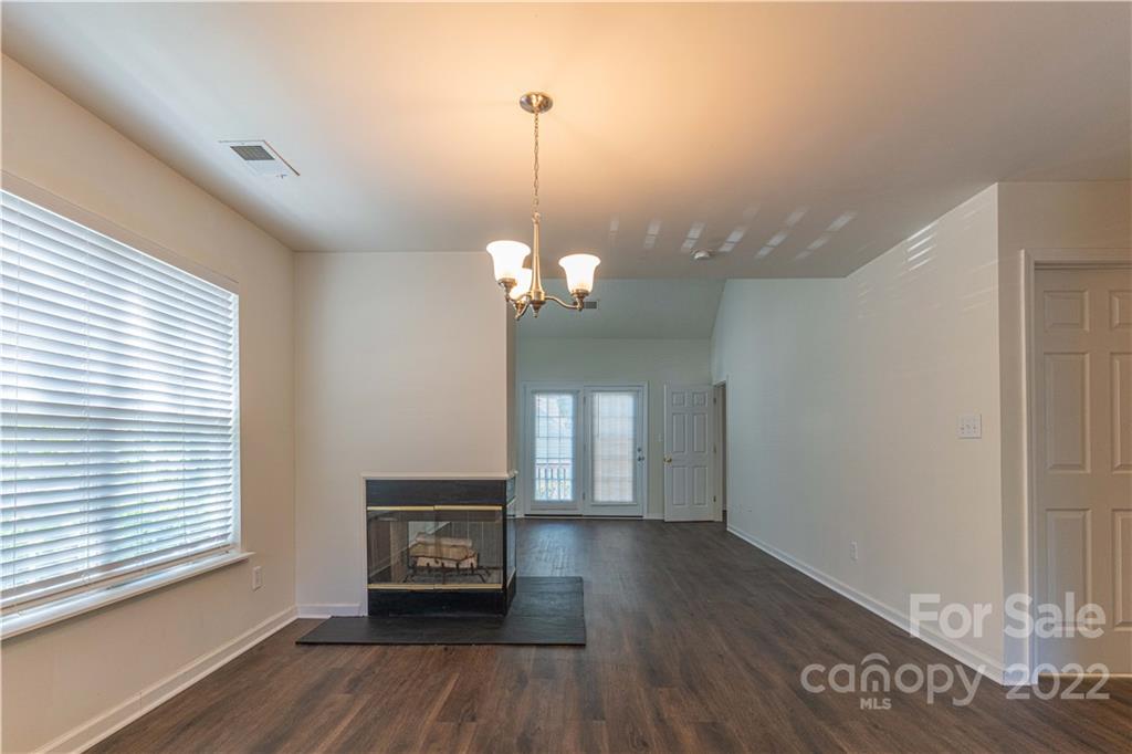 Property image 5 of 9006 Scotch Heather Way in Southgate Commons, Charlotte, NC 28277
